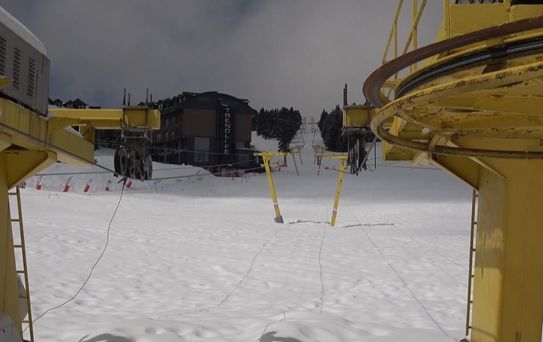 Uludağ'da Kar Varken Pistler Boş