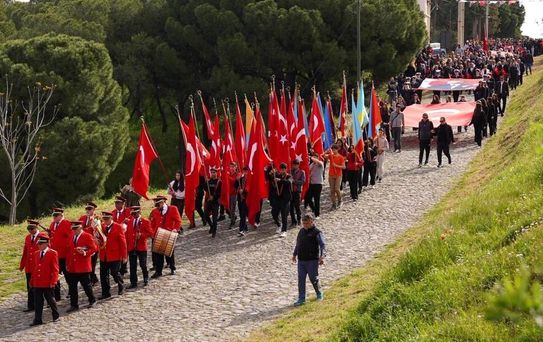 Atatürk'ün Ayvalık'a gelişinin 92. yıl dönümü törenle kutlandı