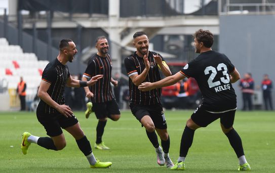 Çoruhlu FK Kurtuluş Umutlarını Taşıdı