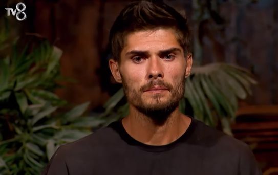 Survivor eski yarışmacıdan Barış Murat Yağcı'ya hareket dolu sözler