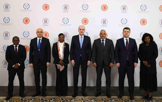 TBMM Başkanı Kurtulmuş, Malavi Meclis Başkanı ile Görüştü