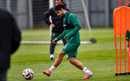 Bursaspor Şampiyonluk Hazırlıklarına Başladı