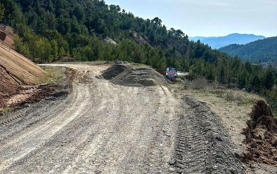 Çameli Belediyesinden aralıksız yol çalışması