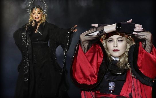 Madonna’dan gizemli adım! Hayranları alarma geçti