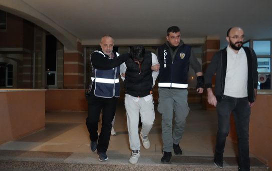 Öldürdüğü hamile eşinin cesediyle 10 gün aynı evde yaşayan koca: 'Tek hatırladığım 8 gün boyunca eşimin cesediyle uyumuşum'