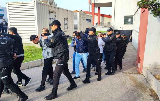 Adana'da Korsan Operasyon: 287 Gözaltı