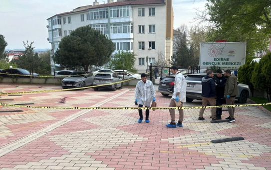 Edirne'de Eski Sporcu Silahla Kendini Vurdu