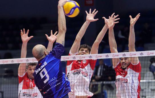 Altekma, İstanbul Gençlik'e 3-0 Yenildi