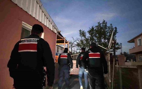 Uyuşturucu Operasyonu: 8 Tutuklama