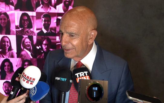 ABD'nin Türkiye Cumhuriyeti Büyükelçisi ve Suriye Özel Temsilcisi Barrack: 'Suriye, yeni diplomasinin, olay odaklı diplomasinin en büyük örneklerinden biri oldu'