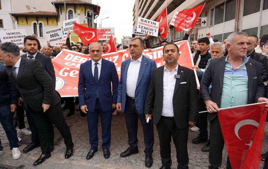 Kemeraltı Esnafından Otopark Eylemi