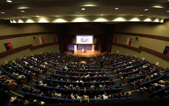 Düzce'de 'Sen de Yaparsın!' Söyleşisi Gerçekleşti