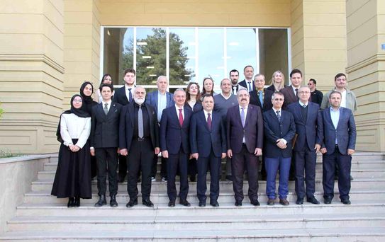 Türk hukukunun önemli ismi Ali Fuad Başgil unutulmadı