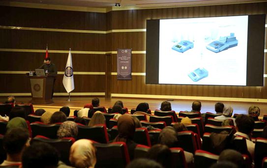 Moleküler Biyoloji Kongresi Atatürk Üniversitesi'nde Yapıldı