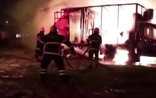 Akpınar Köyü'nde Yangın: Sağlık Ocağı Kullanılamaz Hale Geldi