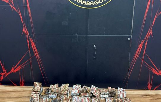 Karabağlar'da Yangın: 10 Gözaltı ve Uyuşturucu Ele Geçirildi