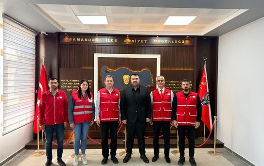 Kızılay’dan Samandağ İlçe Emniyet Müdürü Nacioğlu’na ziyaret