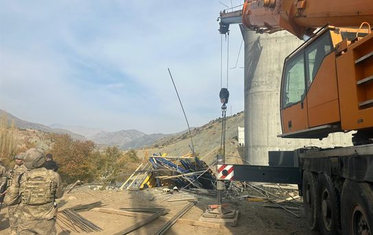 Viyadük inşaatında 4 işçinin öldüğü çökmeye ilişkin görülen davada tutuklu sanık kalmadı