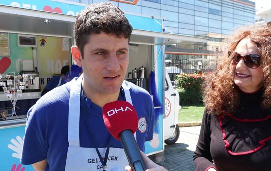 Gel Çek Kafe ile Otizmli Bireyler İstihdama Kazandırılıyor