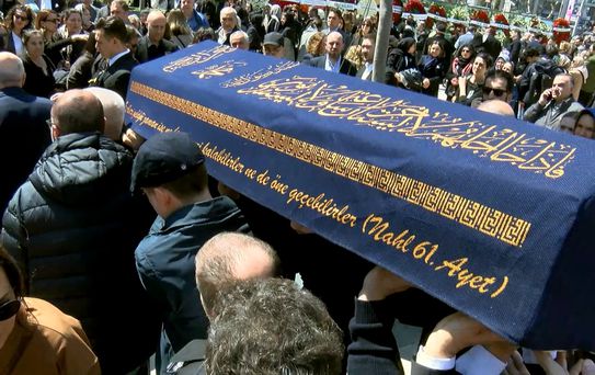 İş İnsanı Mahmut Çalık Hayatını Kaybetti
