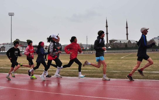 Atletizm Milli Takımı Kars'ta Kamp Yapıyor