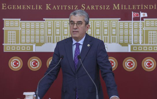 CHP'li Günaydın: Ruhsatsız silahlar okullarda tehlike yaratıyor