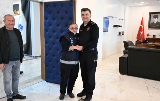 Uğur Sarıoğlu'na Sürpriz Doğum Günü