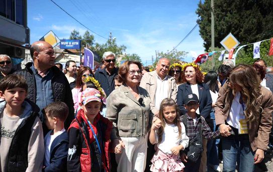 Didim'de 2. Ege Lezzetleri Festivali zengin tatlarıyla başladı