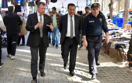 Kaymakam Atilla, pazar esnafını ziyaret etti