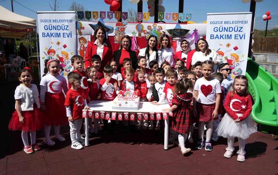 Çocuklar Gündüz Bakımevinde 23 Nisan büyük bir coşku ile kutladı