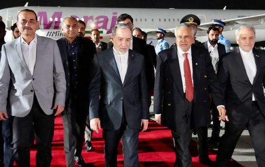 İran Dışişleri Bakanı Arakçi Pakistan'da! ABD heyeti beklenirken bakın kiminle görüştü