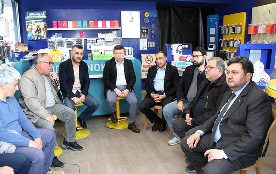 AK Parti Kula'da İstişare Toplantısı