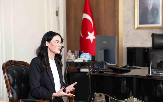 AK Partili Vekil Sarıbaş, CHP Lideri Özel'e cevap