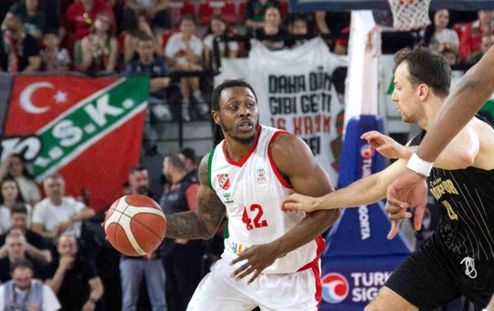 Karşıyaka Erokspor'u Zorda Geçti