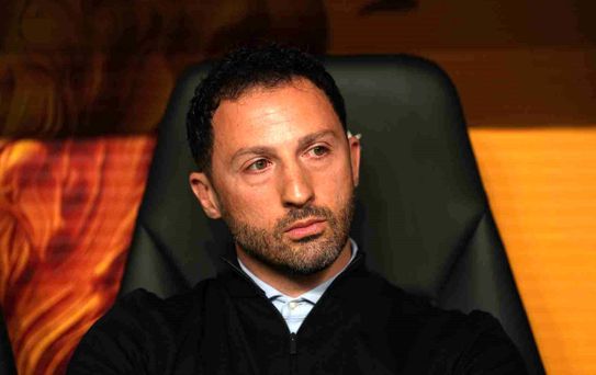 Fenerbahçe'de Galatasaray Derbisi Öncesi Değişiklikler