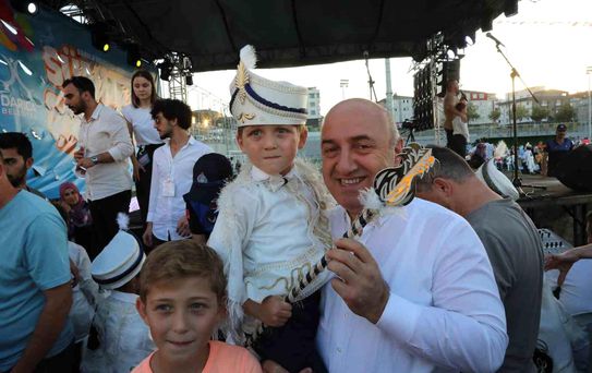 Darıca'da sünnet şöleni kayıtları başladı