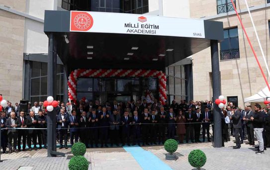 Geleceğin öğretmenleri bu akademide yetişiyor