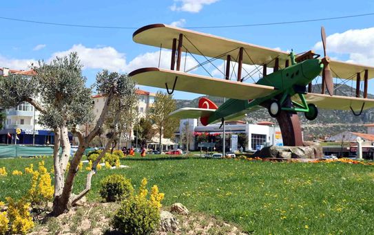 Kurtuluş savaşının sessiz efsanesi 'İsmet Tayyaresi' Muğla'da birebir sergileniyor