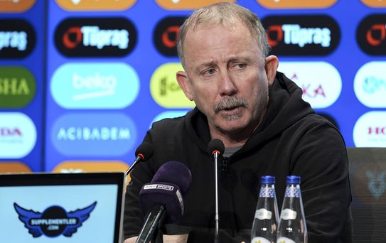 Sergen Yalçın: Beşiktaş camiası bunu kabul etmiyor