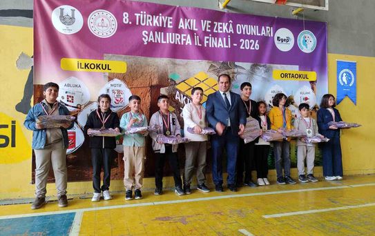 Siverekli öğrenciler zeka oyunları turnuvasında dereceye girdi