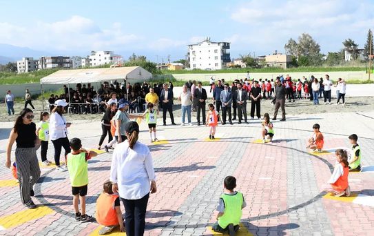 Arsuz’da geleneksel çocuk oyunları heyecanı başladı