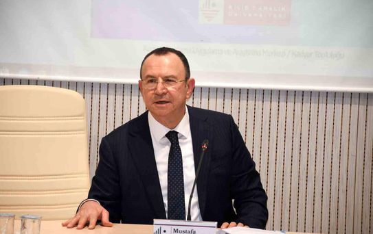 Mustafa Topçuoğlu, Öğrencilere İş Hayatı Tecrübelerini Anlattı