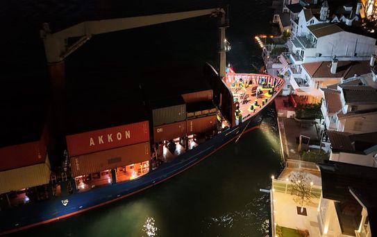 İstanbul Boğazı'nda facianın eşiğinden dönüldü