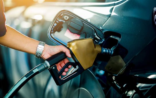 Petrol devi satın alımı duyurdu! 16,4 milyar dolarlık anlaşma