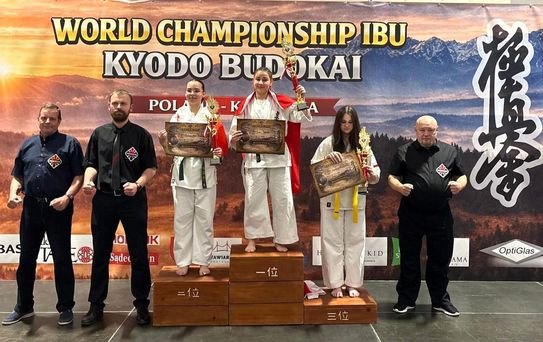 Düzce Valiliği'nden Şampiyon Sporculara Kutlama