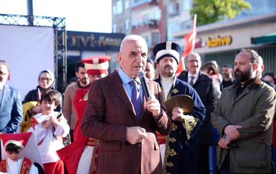 Ümraniye mehtere sırtını çevirmedi