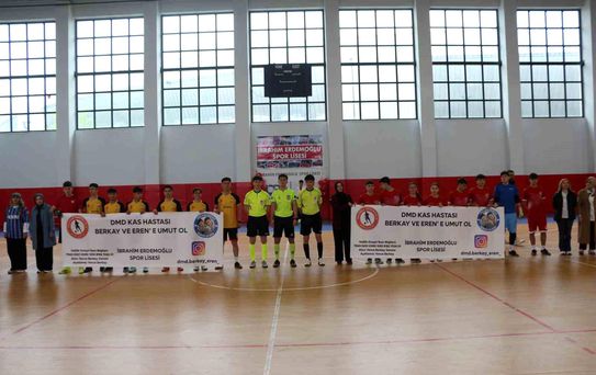 DMD hastası Berkay ve Eren kardeşlere Futsal Turnuvası ile umut oldular