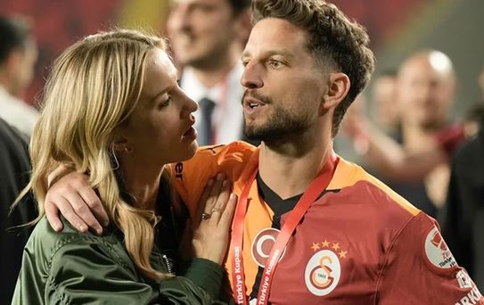 Taraftar havalara uçacak! Dries Mertens geri dönüyor