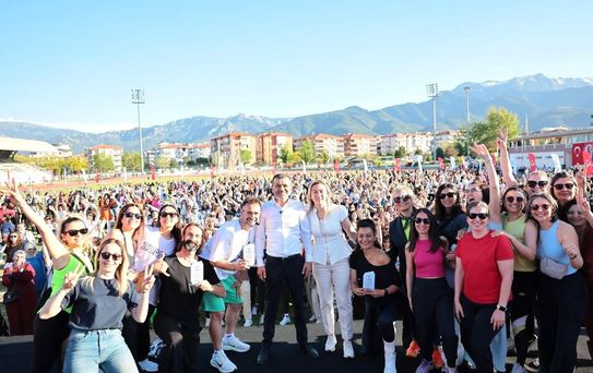 Kadınların ritmi Denizli'ye enerji kattı