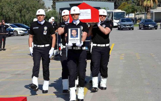 Şehit Polis Serkan Hızlı, İzmir'den dualarla uğurlandı
